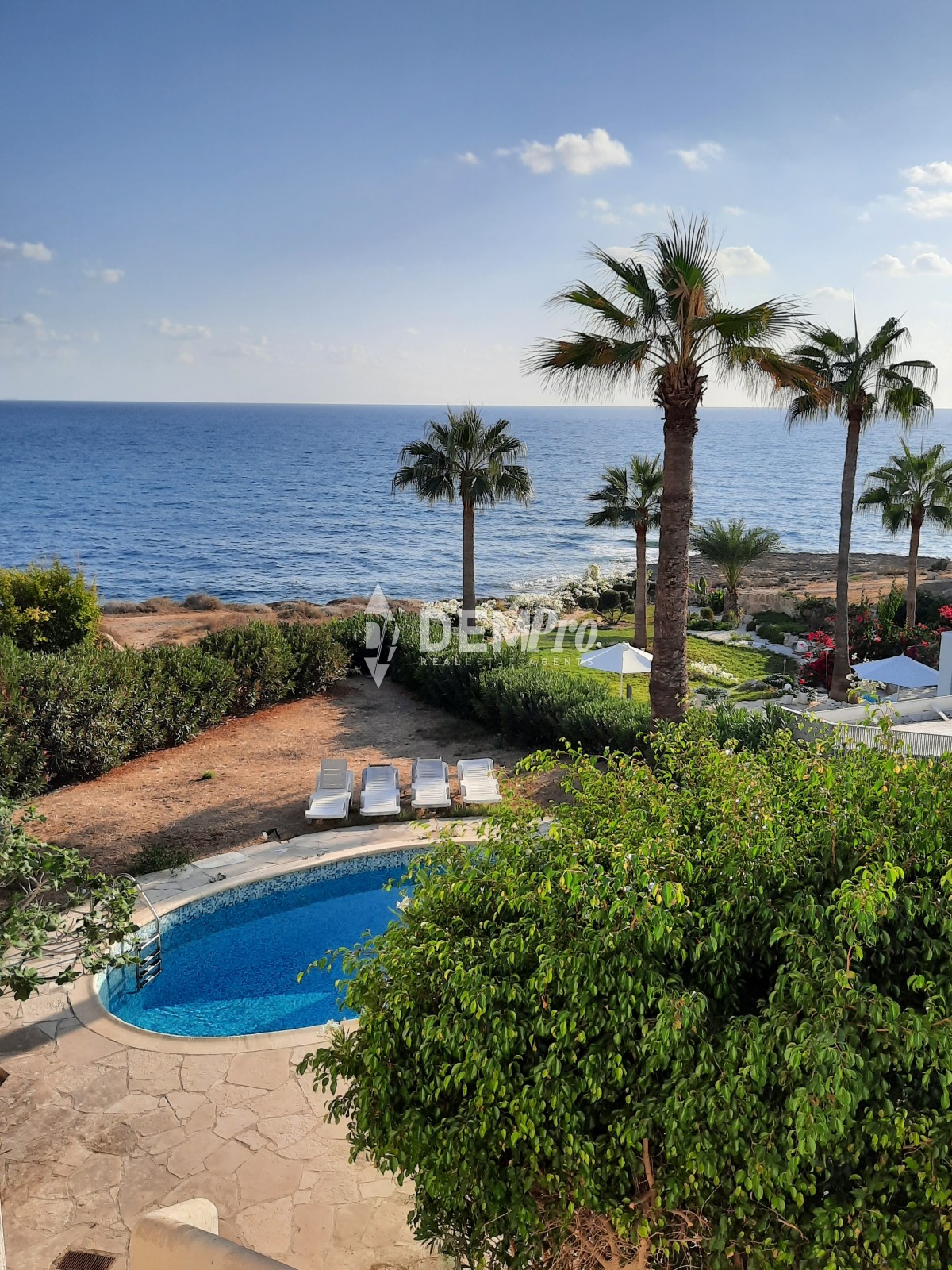 For Sale Seafront Villa in Paphos - Kissonerga 